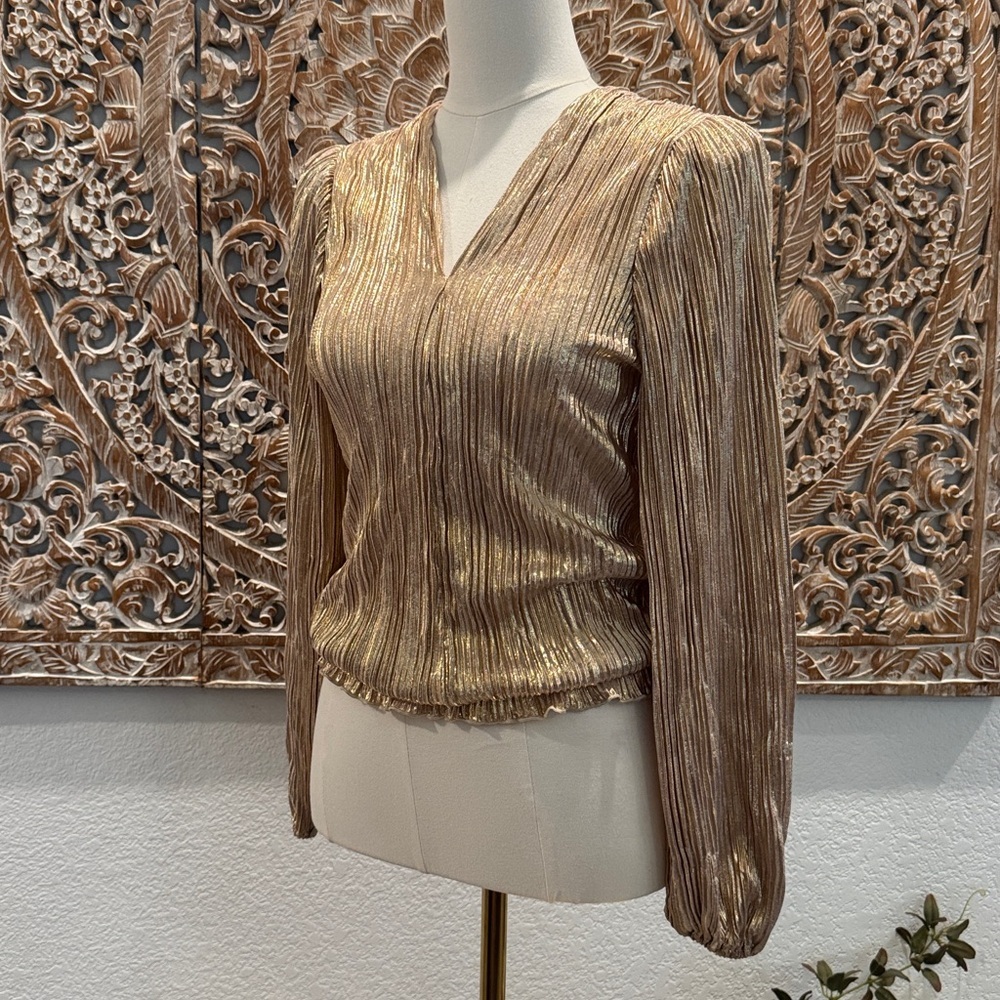 Chenault Gold Crinkle Party Blouse - Picture 6 of 13